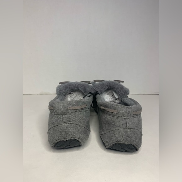 Hooked Chill Slippers Womens Size 5 - Picture 7 of 9